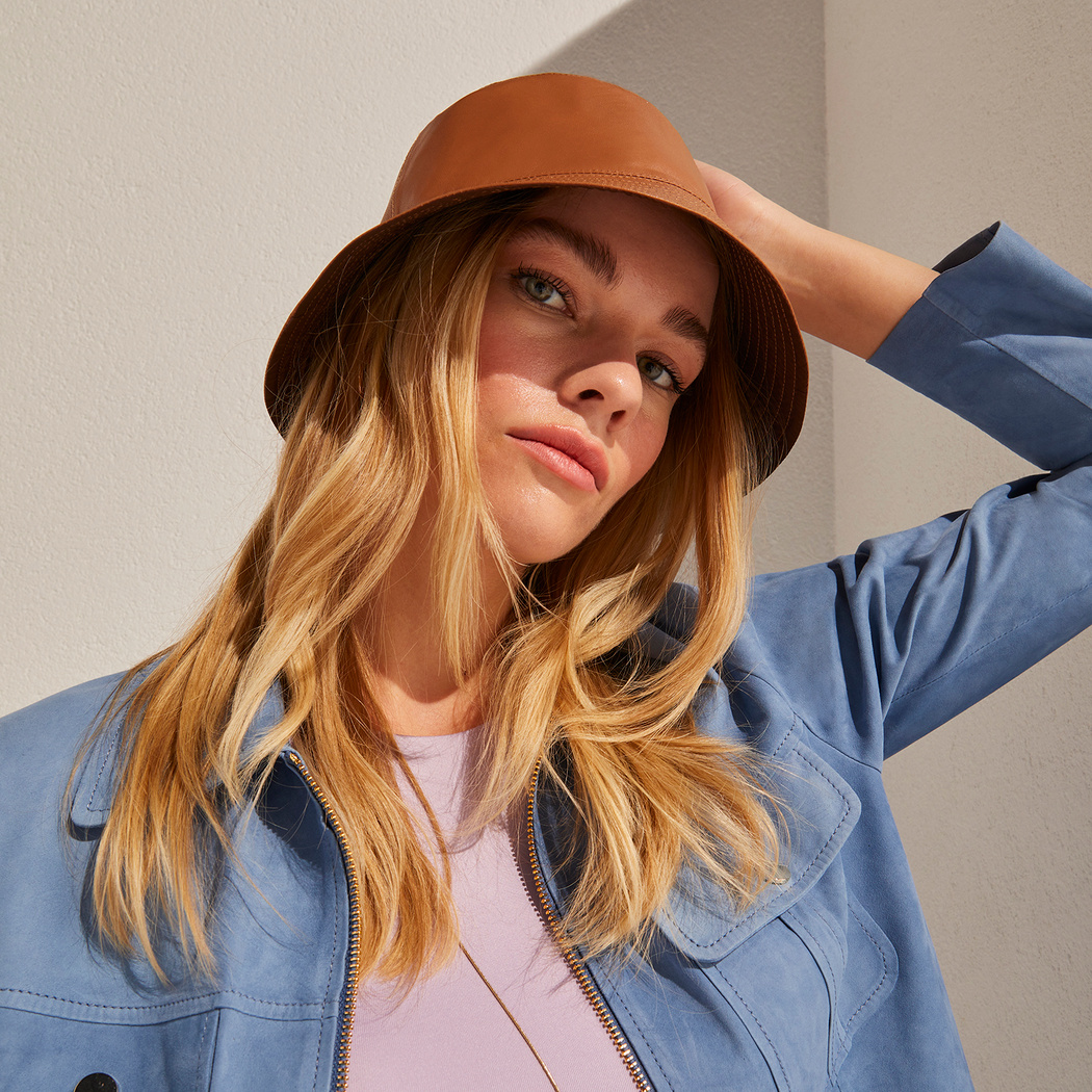 Kahve Kadın Deri Şapka