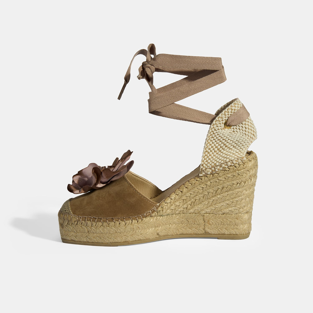 Limited Edition Bej Kadın Çiçek Aksesuarlı Jüt Bağcıklı Dolgu Topuklu Süet Espadril