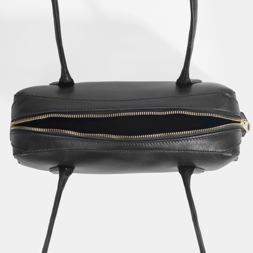 Limited Edition Siyah Kadın Yaprak Detaylı Deri Omuz Çantası