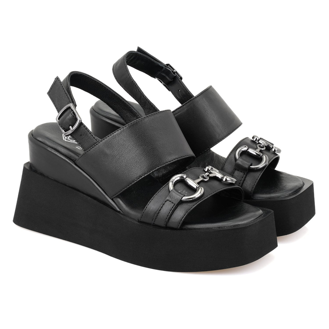 Linda Siyah Kadın Dolgu Tabanlı Deri Sandalet