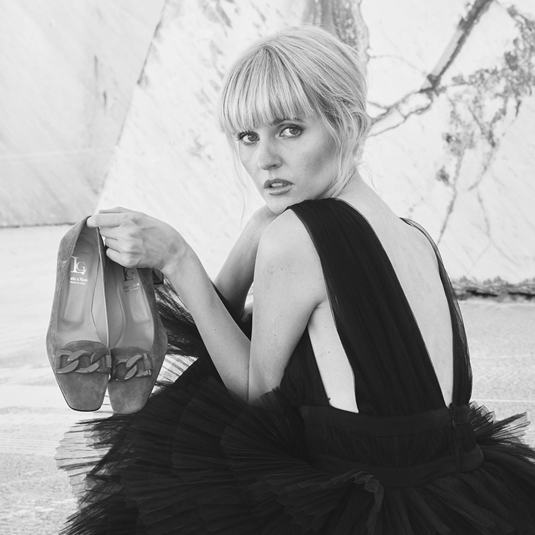 Luca Grossi Diana Siyah Kadın Toka Aksesuarlı Topuklu Ayakkabı