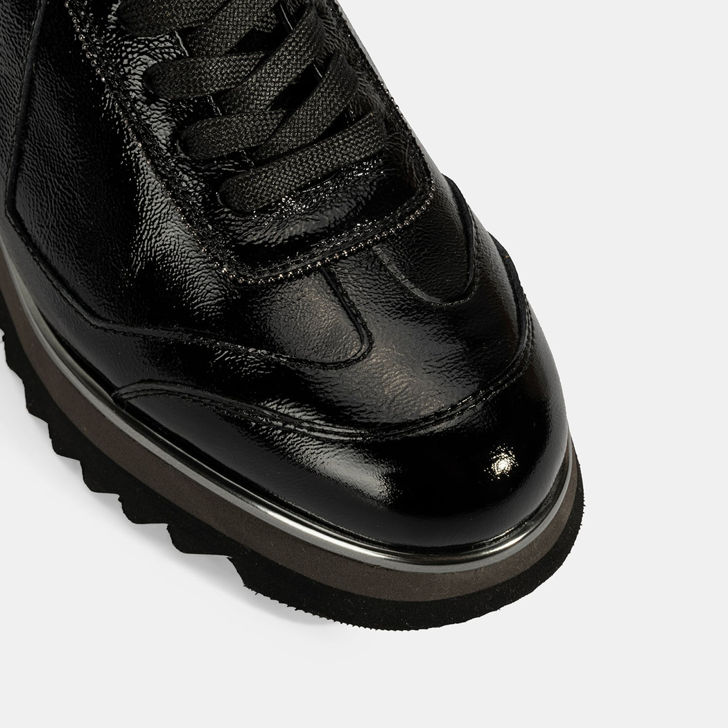 Luca Grossi Kadın Siyah Bağcıklı Rugan Spor Ayakkabı