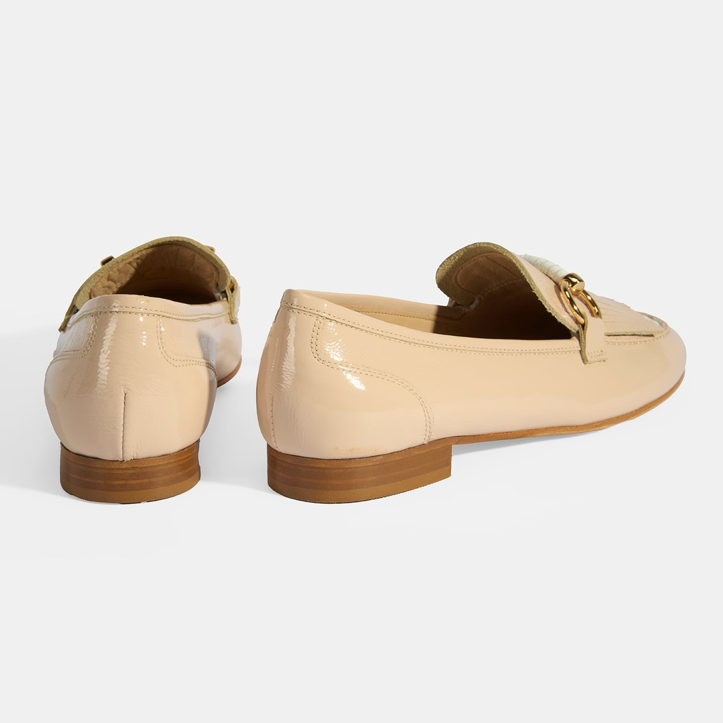 Luca Grossi Kadın Ten Toka Aksesuarlı Püsküllü Rugan Loafer