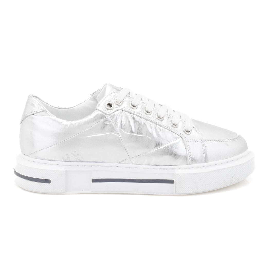 Marcala Gümüş Kadın Kapitone Deri Spor Ayakkabı