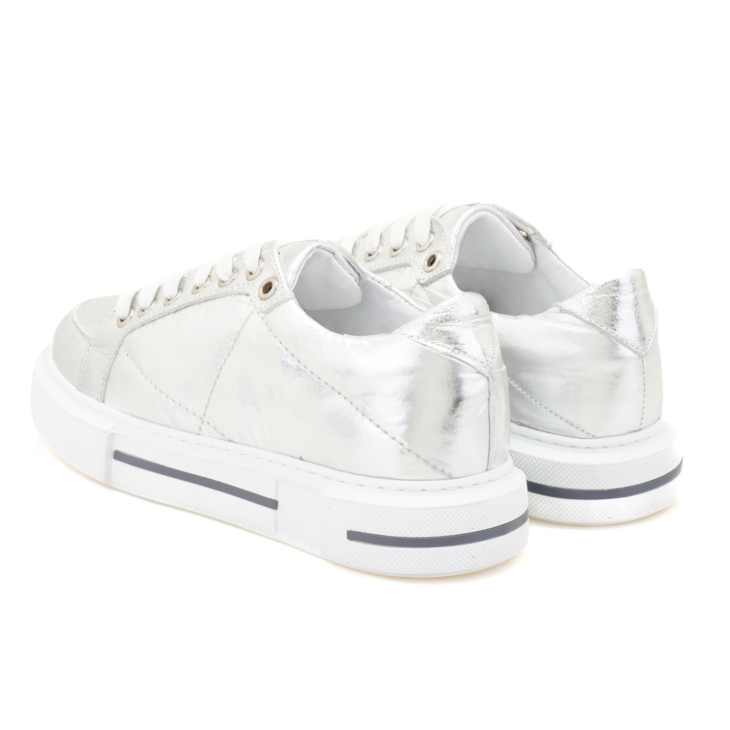 Marcala Gümüş Kadın Kapitone Deri Spor Ayakkabı