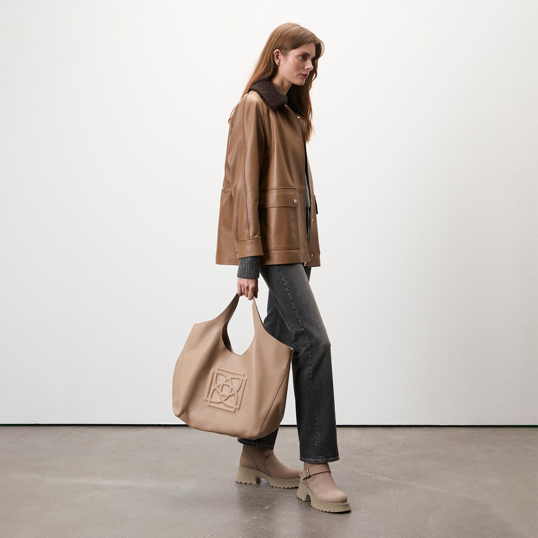 Mileni Açık Kahve Kadın Kürk Yakalı Kaban