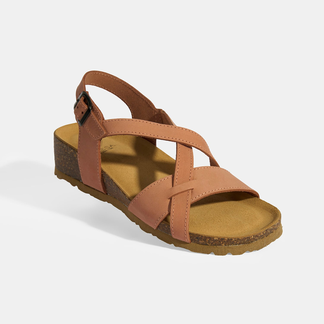 Pembe Kadın Toka Detaylı Süet Sandalet