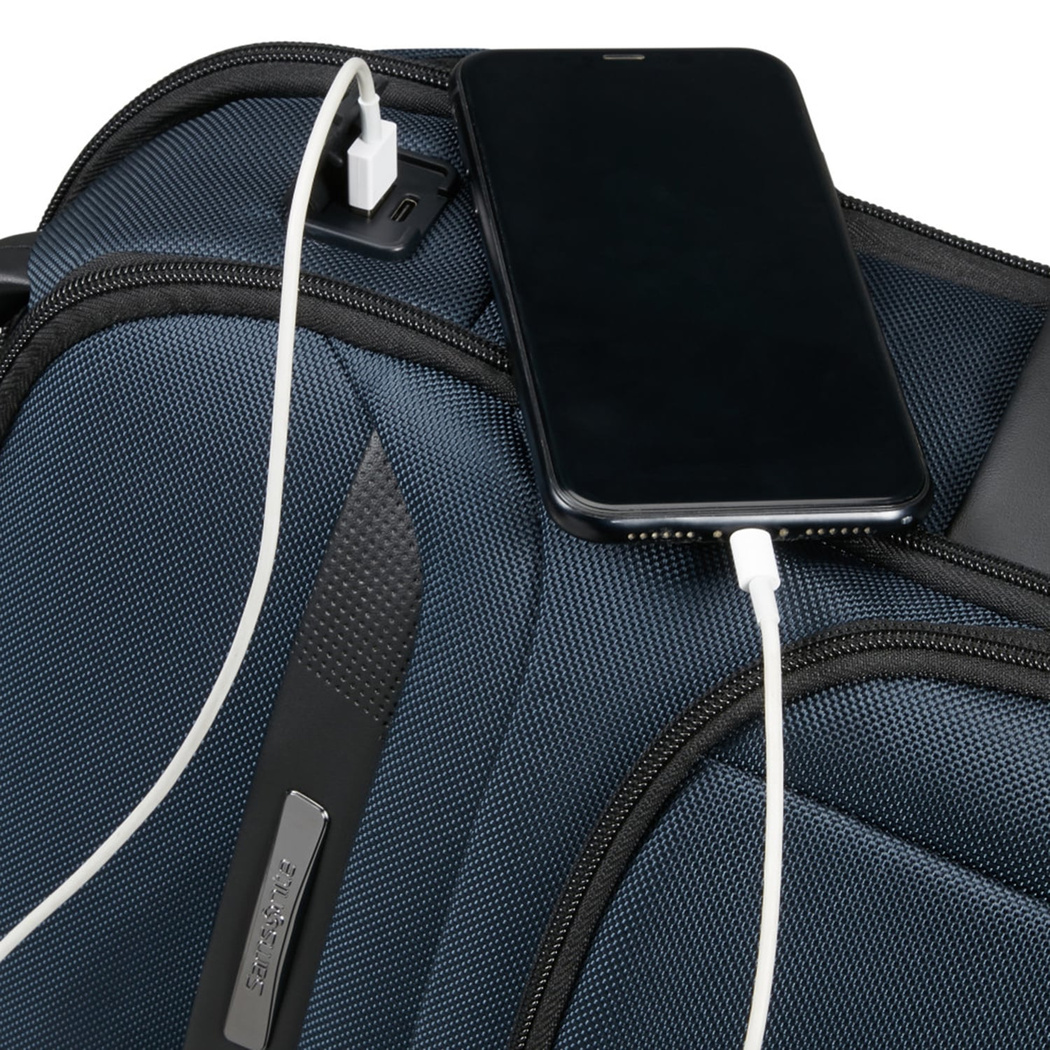 Samsonite Pro-DLX Sırt Çantası 14.1