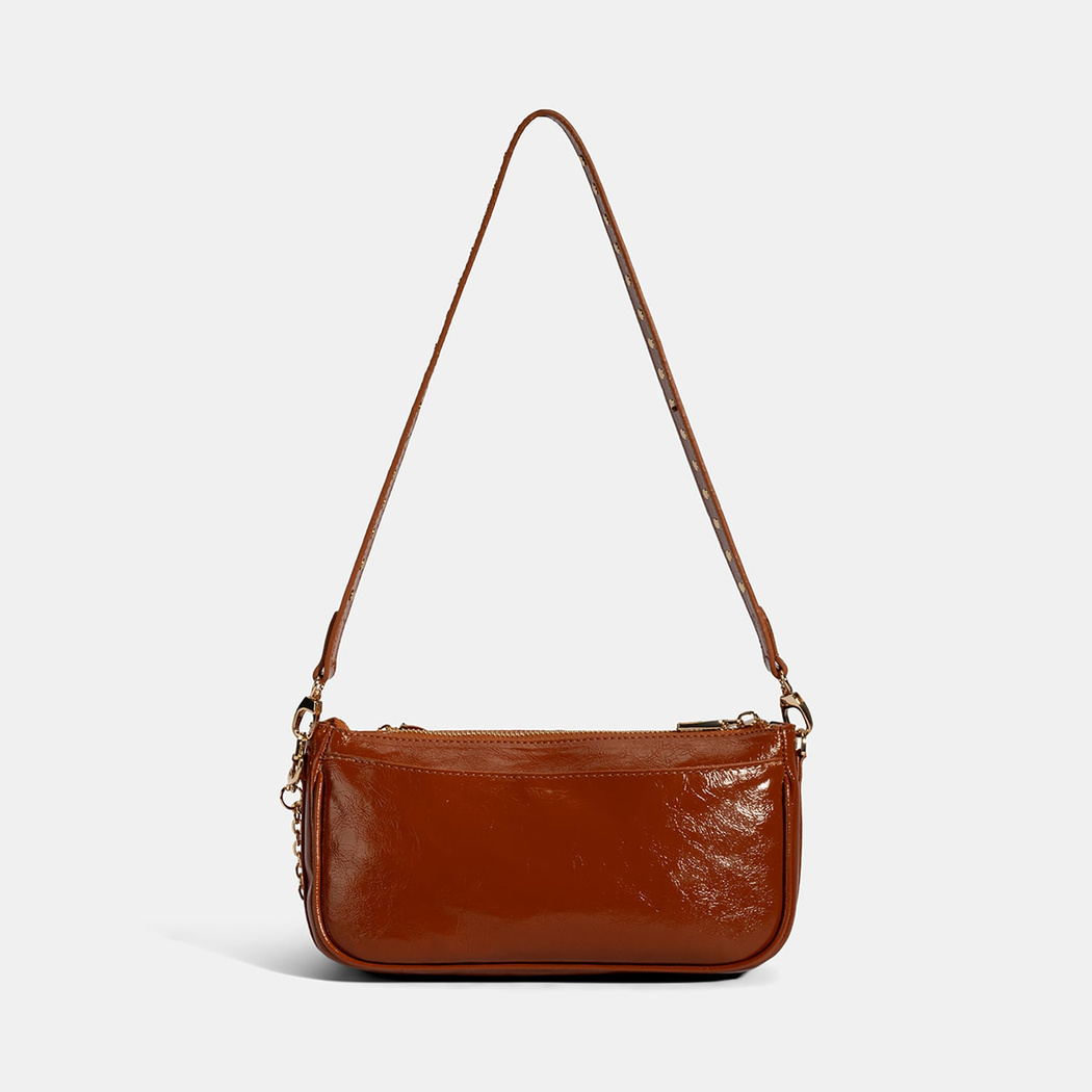 SHO-0103 AW25 KADIN POSTACI ÇANTASI