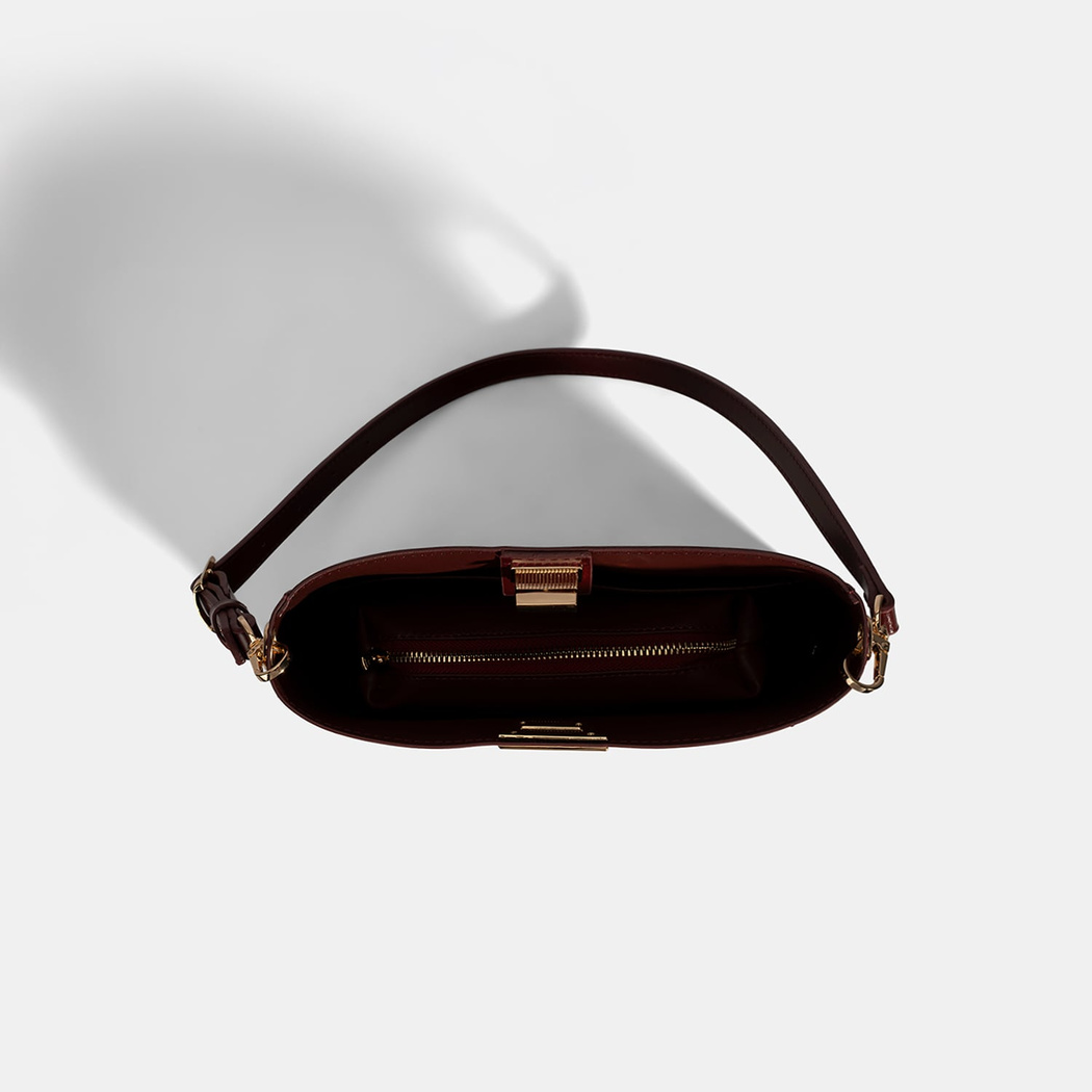 SHO-0104 AW25 KADIN OMUZ ÇANTASI