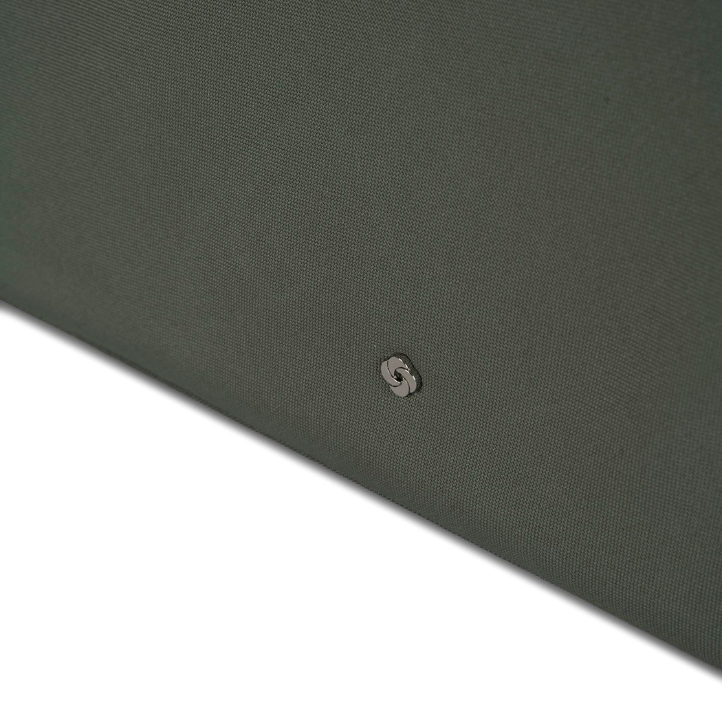 SKQ1-007 POUCHY-POUCH L