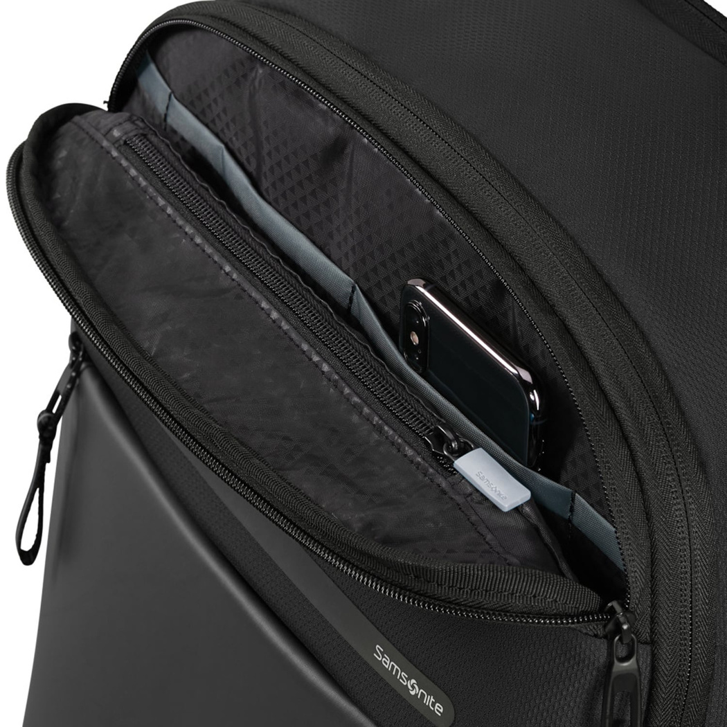 SKS6-008 MODERNY-UNDERSEAT BACKPACK M