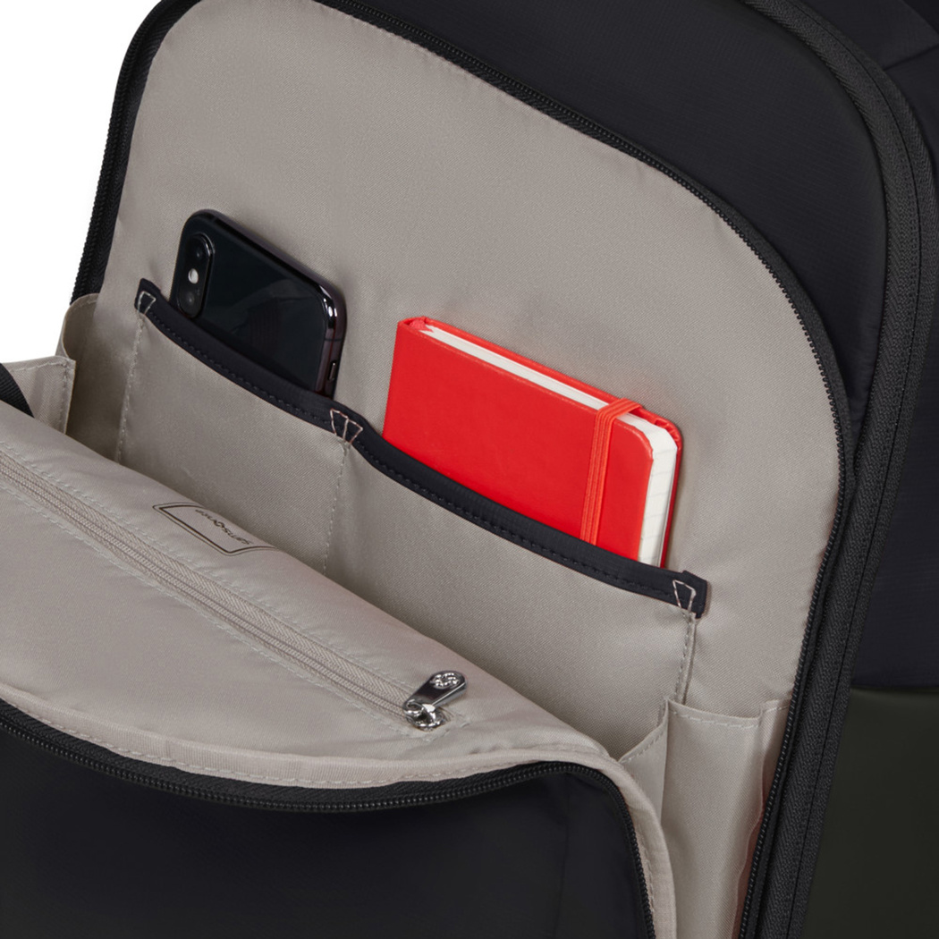 SKS7-011 MOVE JOURNEY-UNDERSEAT BACKPACK