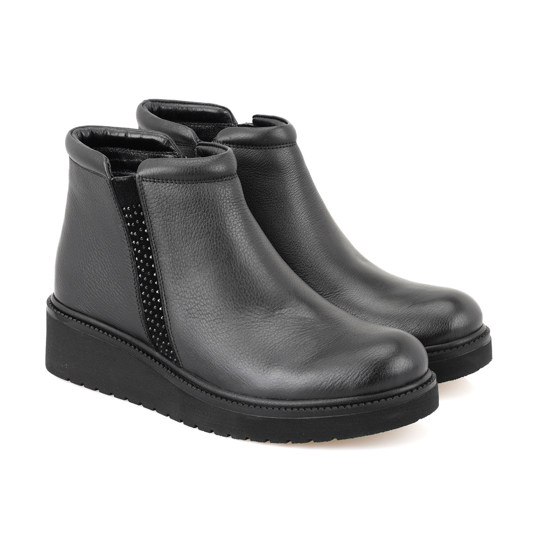 Stella Siyah Kadın Fermuarlı Deri Bot