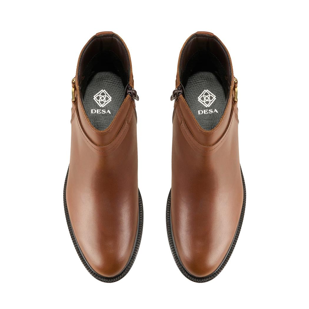 Vesla Metal Aksesuarlı Taba Kadın Deri Bot