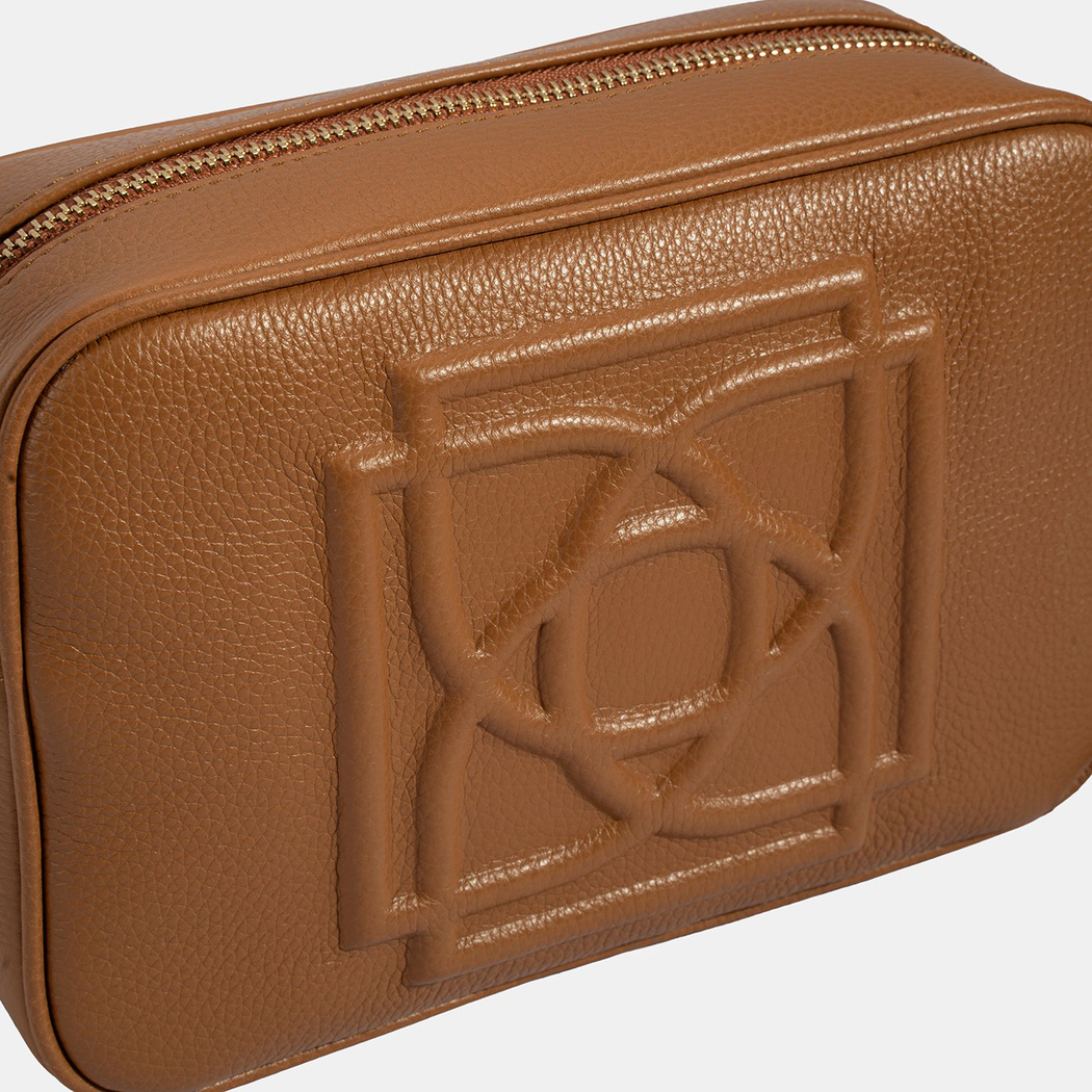 XXX DE-12593 SS25 KADIN POSTACI ÇANTASI