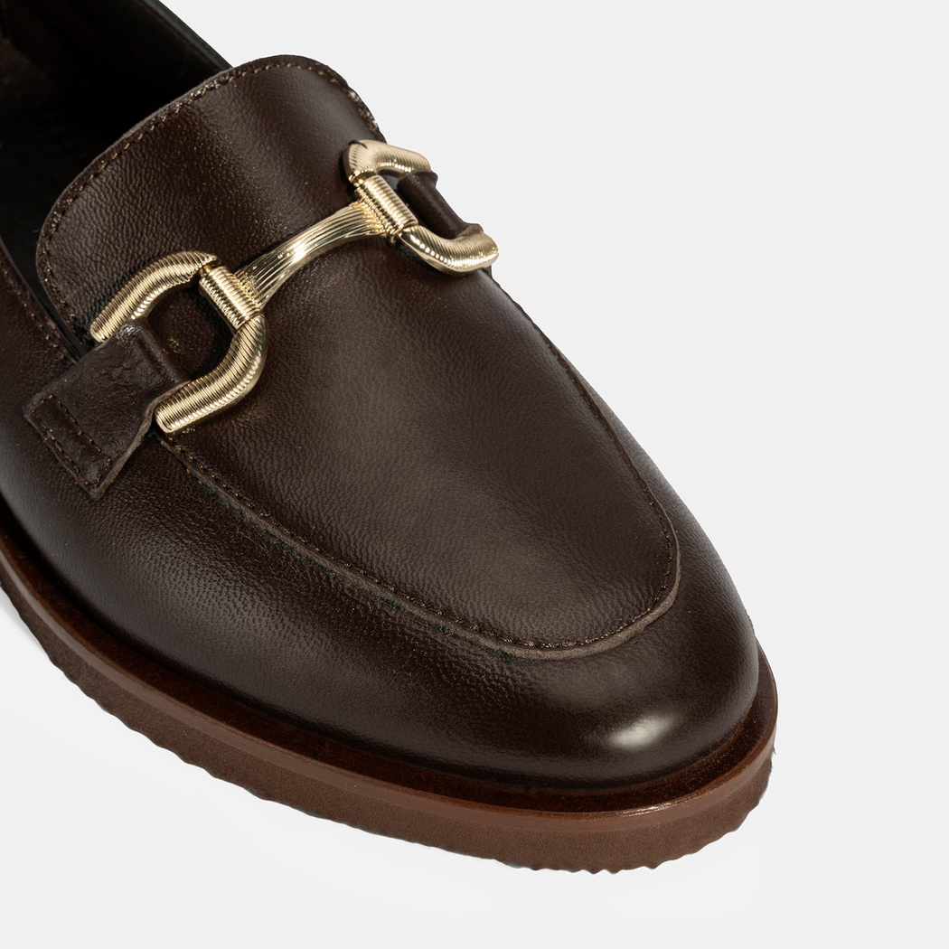 XXX Kadın Kahve Metal Toka Aksesuarlı Deri Loafer