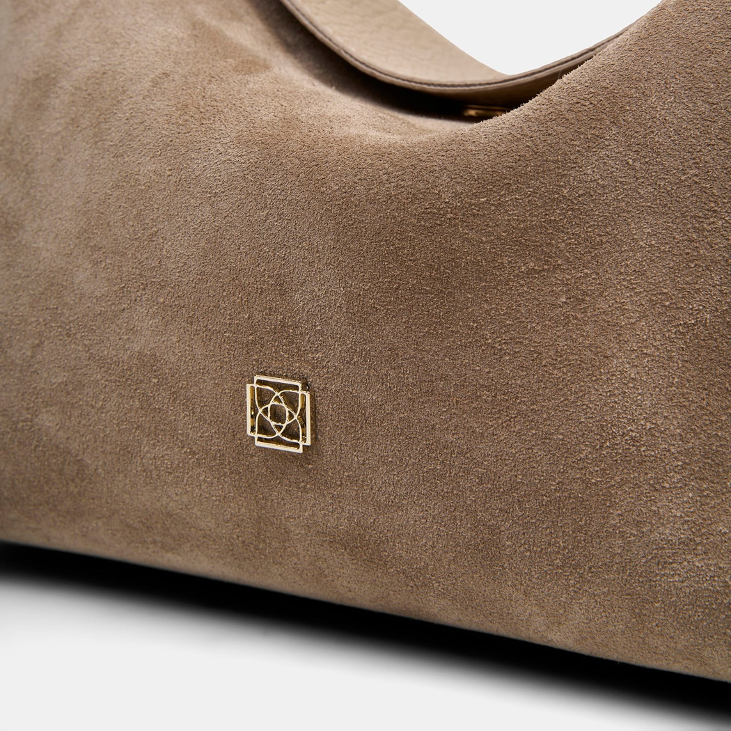 YNK-0001 SS26 KADIN OMUZ ÇANTASI