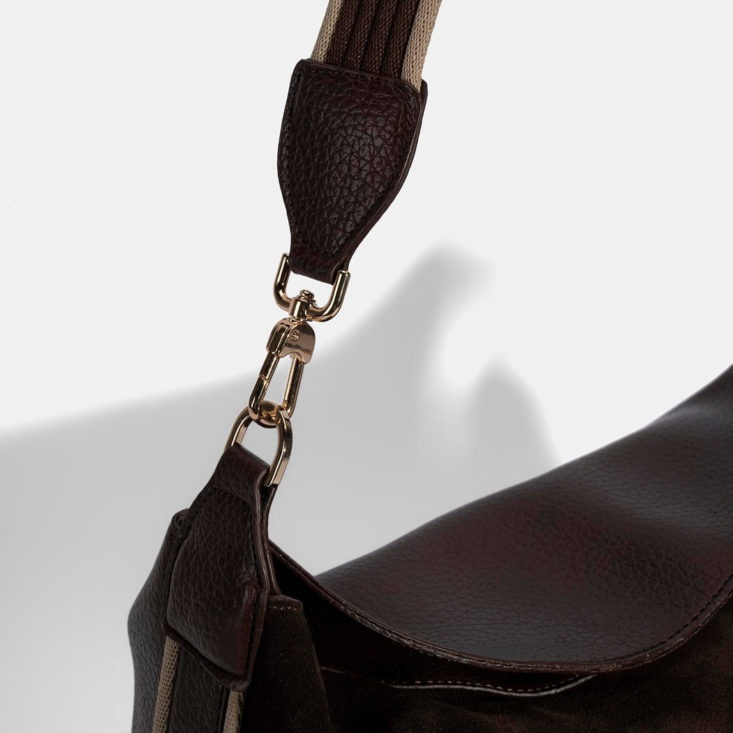 YNK-0003 AW25 KADIN OMUZ ÇANTASI