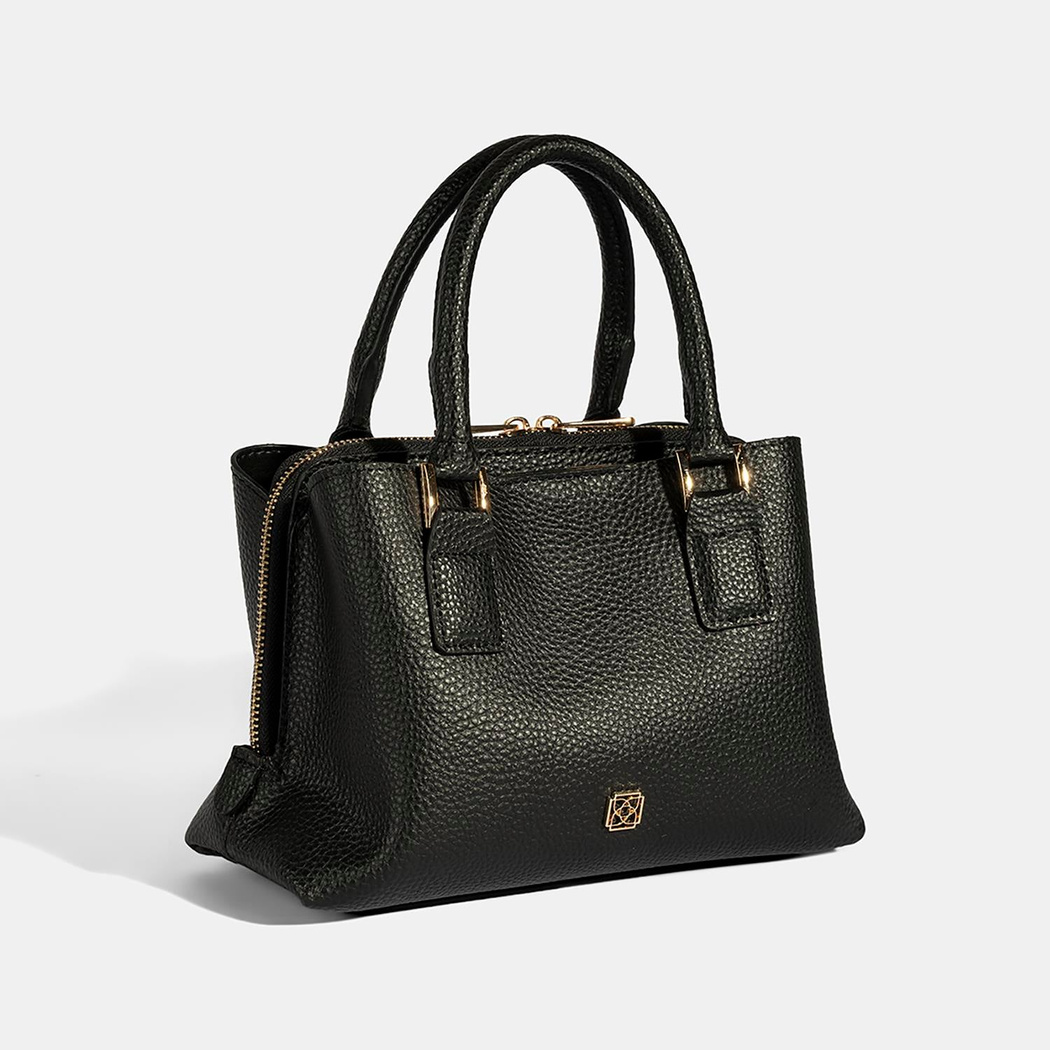 YNK-0005 AW25 KADIN OMUZ ÇANTASI