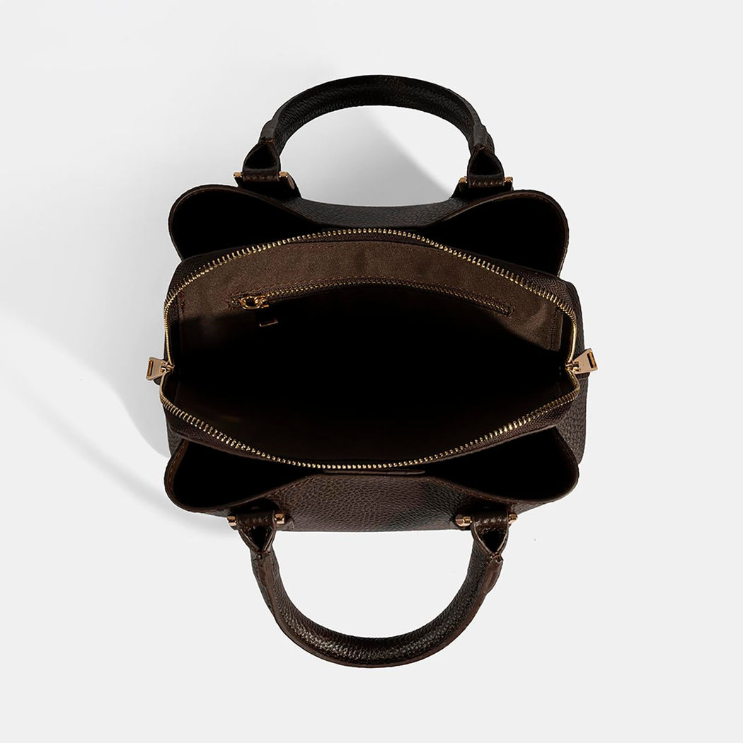 YNK-0005 AW25 KADIN OMUZ ÇANTASI