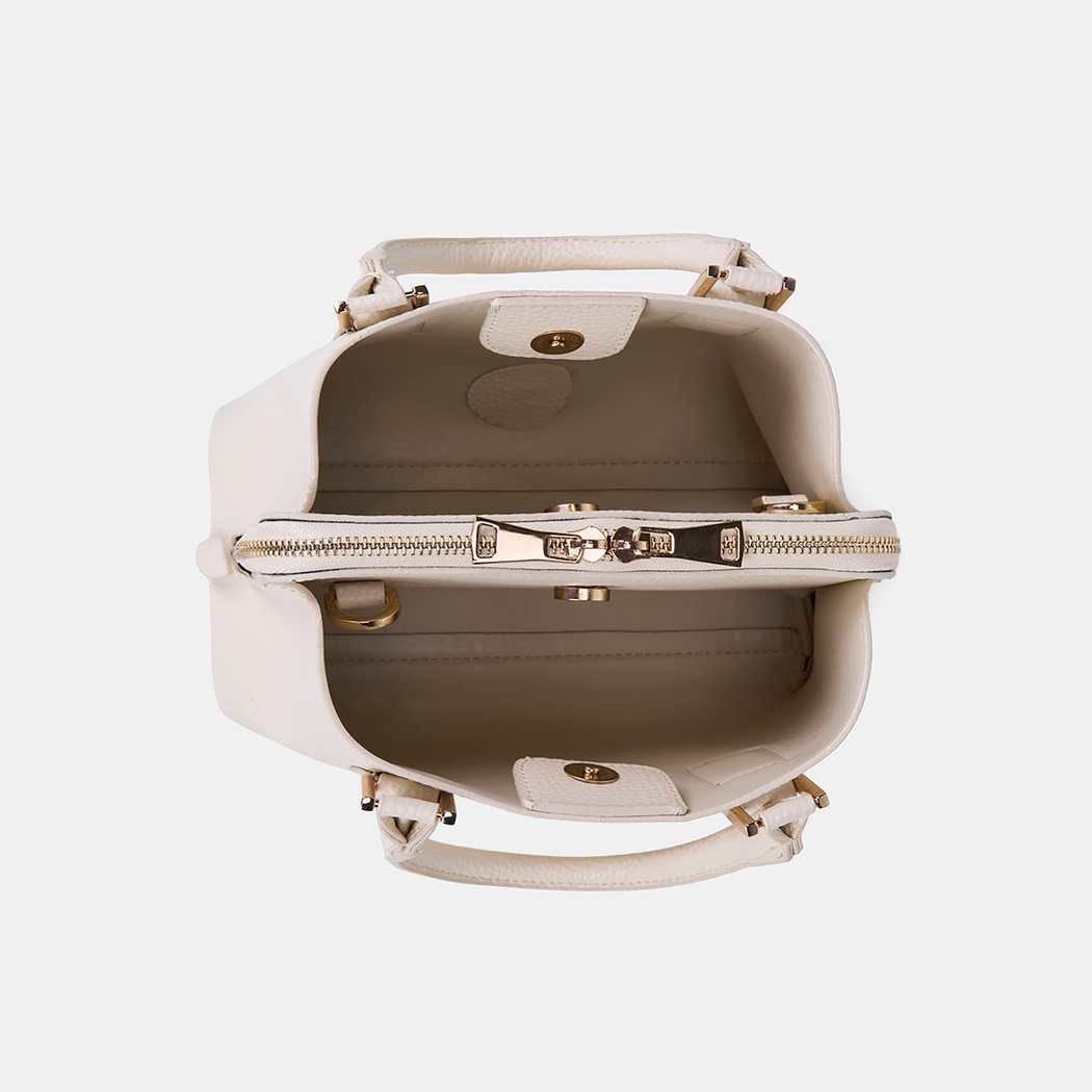 YNK-0005 SS26 KADIN EL ÇANTASI