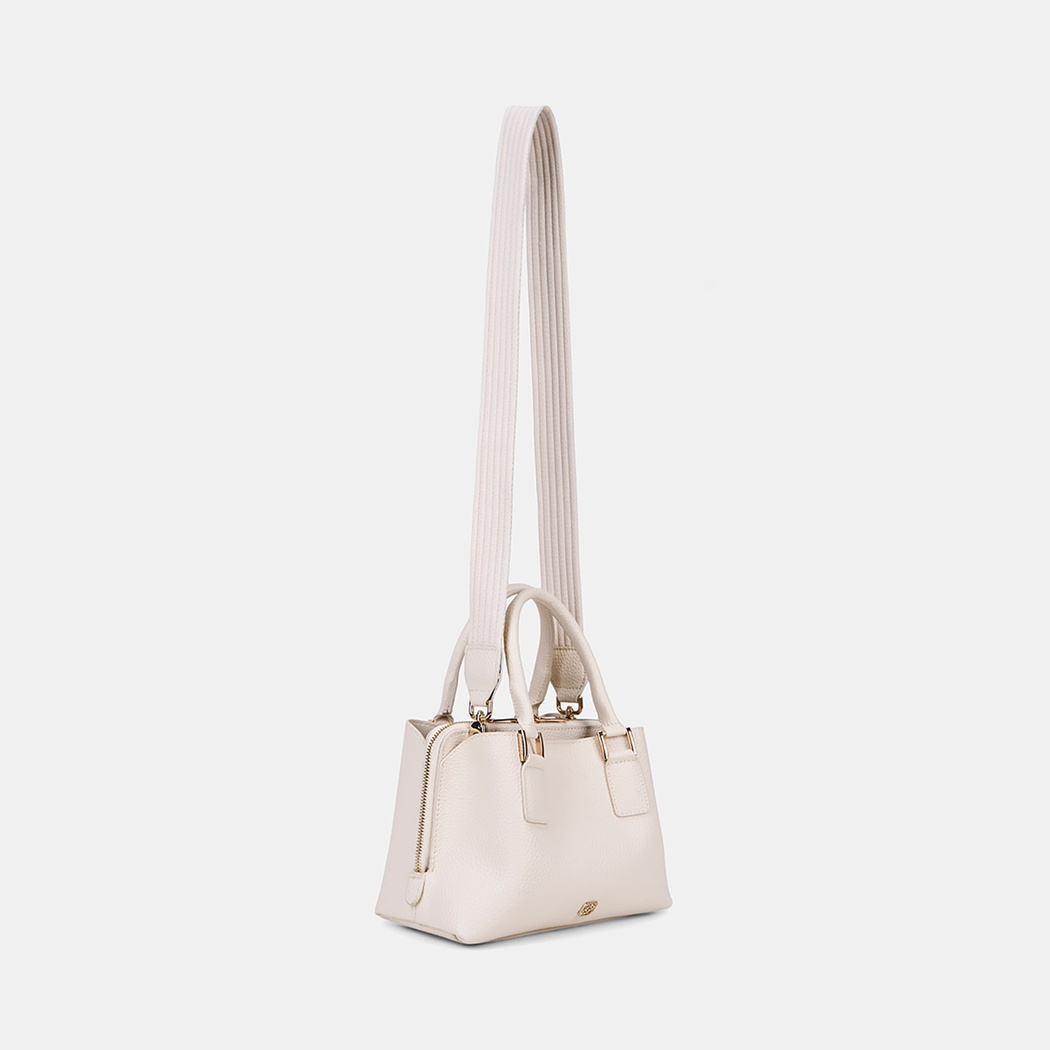 YNK-0005 SS26 KADIN EL ÇANTASI