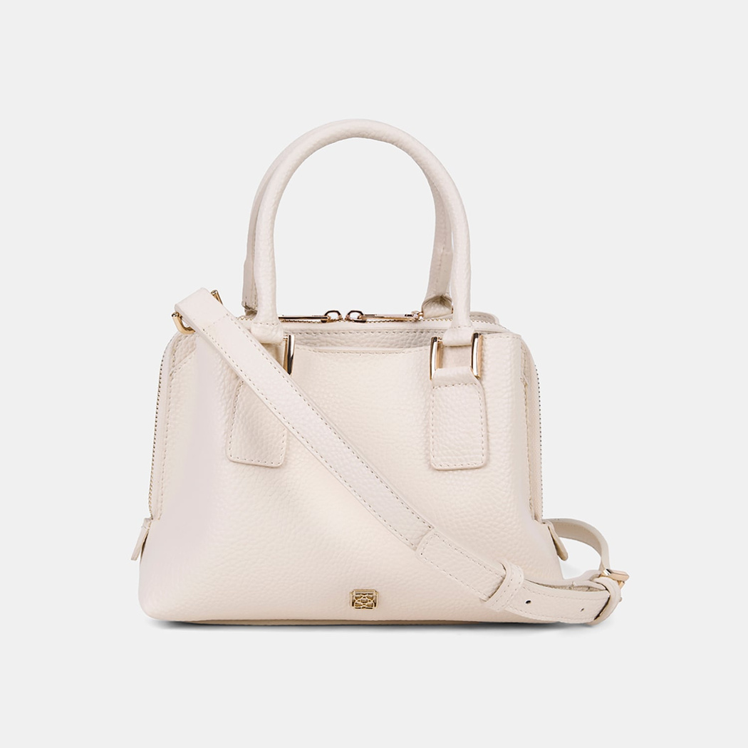 YNK-0005 SS26 KADIN EL ÇANTASI