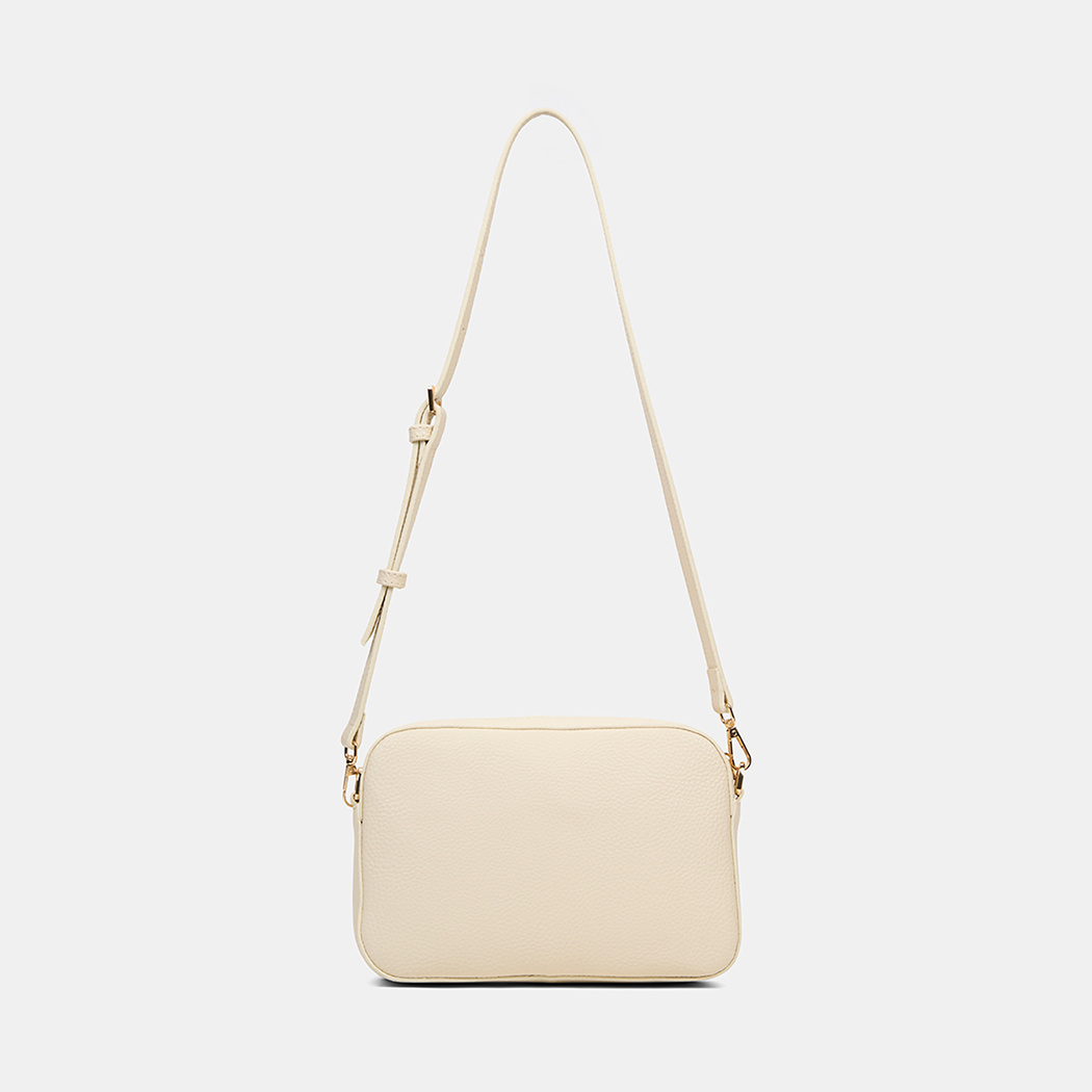 YNK-0014 SS26 KADIN POSTACI ÇANTA