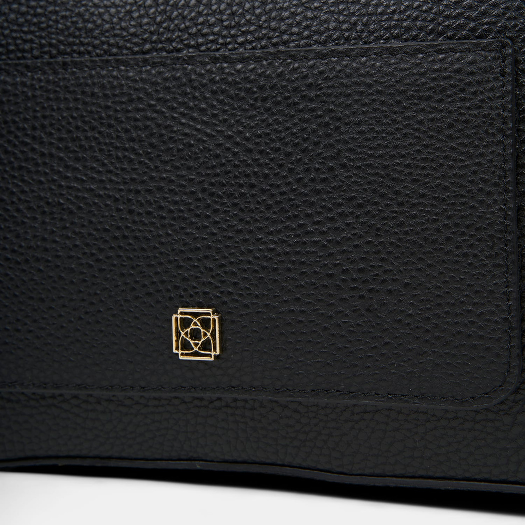 YNK-0014 SS26 KADIN POSTACI ÇANTA