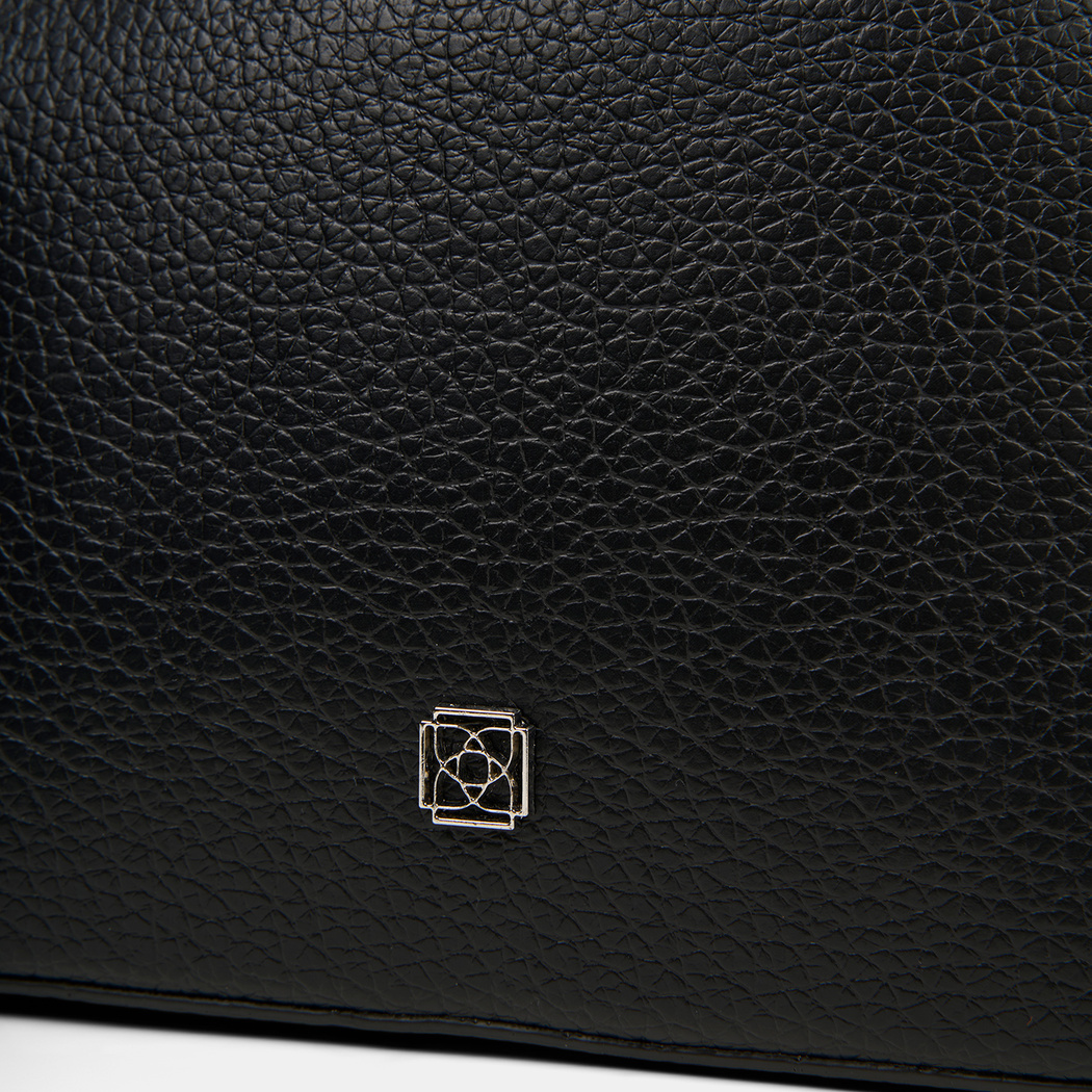 YNK-0016 SS26 KADIN POSTACI ÇANTA