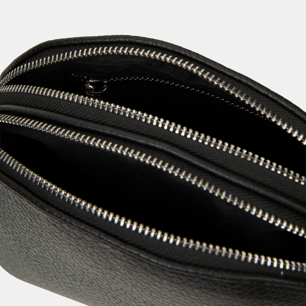 YNK-0016 SS26 KADIN POSTACI ÇANTA