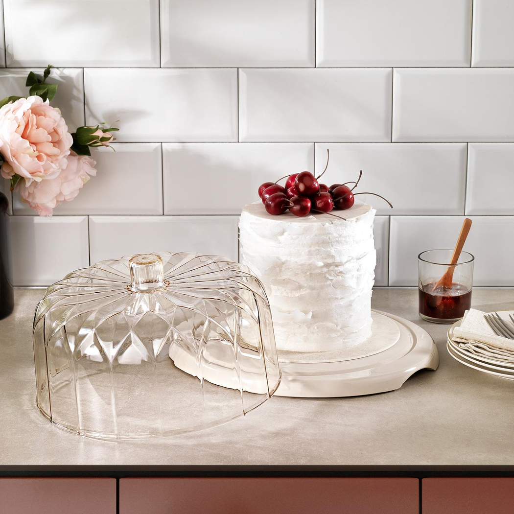 Schafer Ashley Kek Fanusu-Krem