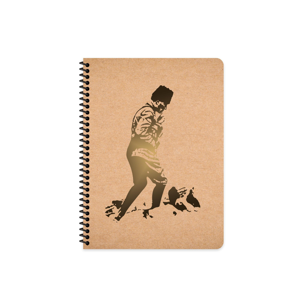 16,5x22,5 Spiralli Sert Karton Kapak Çizgisiz Funky Atatürk Defter - No: 3