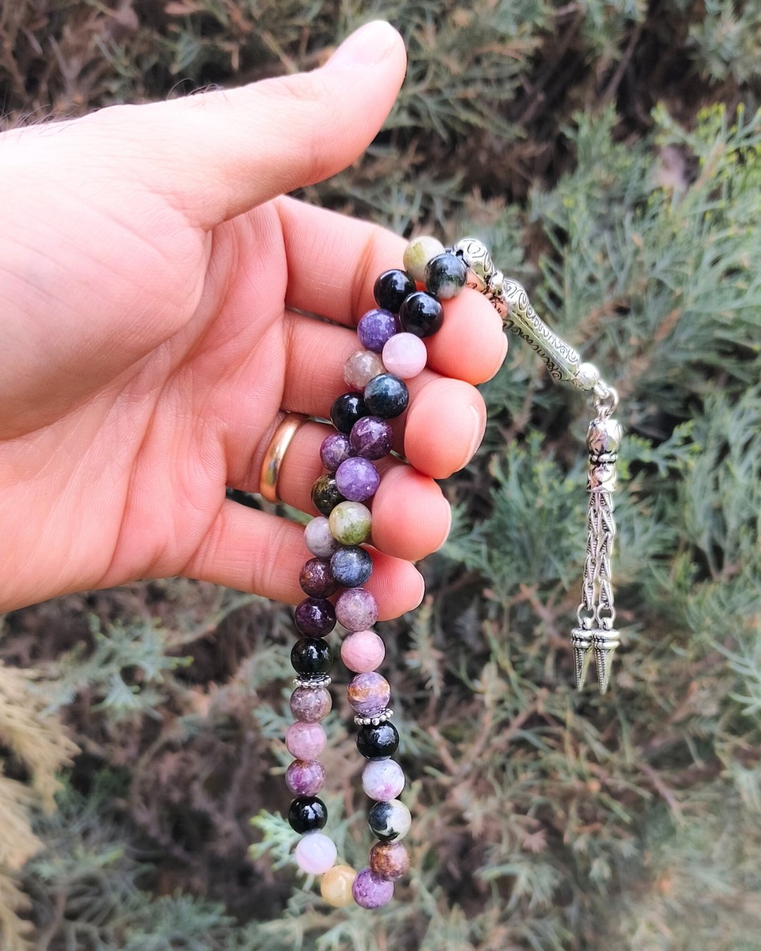 Renkli Turmalin Tesbih 8 mm - Dengeli, Düzenli ve Kararlı Frekansa Sahip Ol