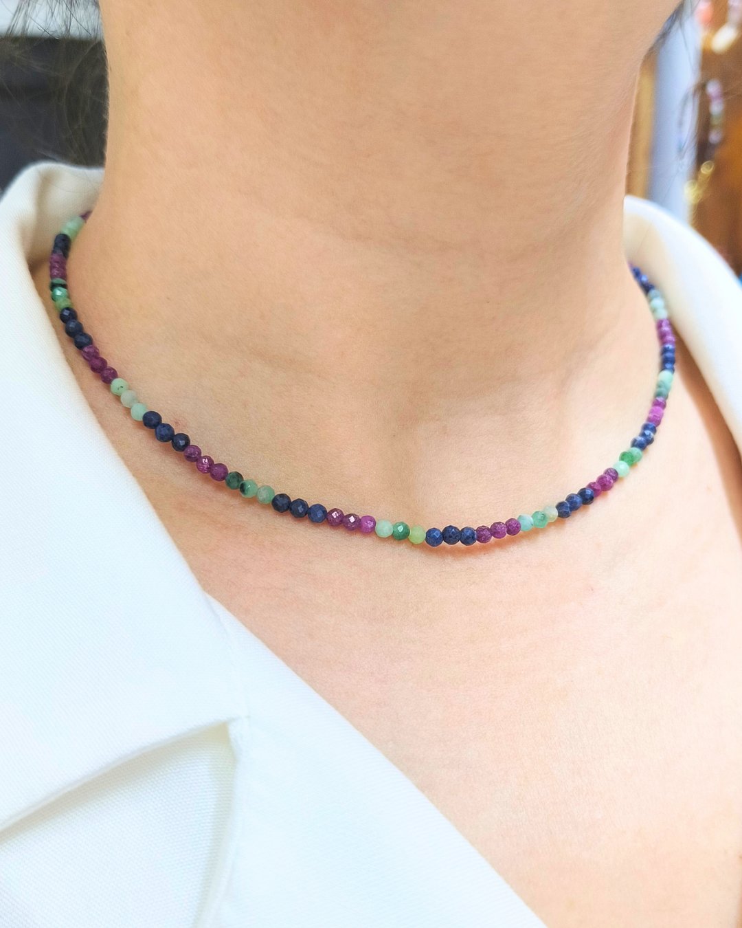 Safir Zümrüt ve Yakut Kolye - Zarafet, Öz Sevgi, Aşk ve Tutku 3 mm