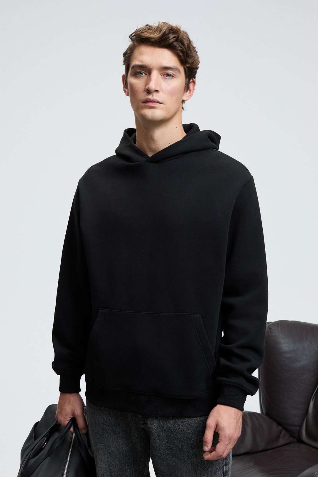 AMOS Erkek Yumuşak Kumaşlı 3 İplik Oversize Kapüşonlu Kanguru Cepli Siyah Sweatshirt