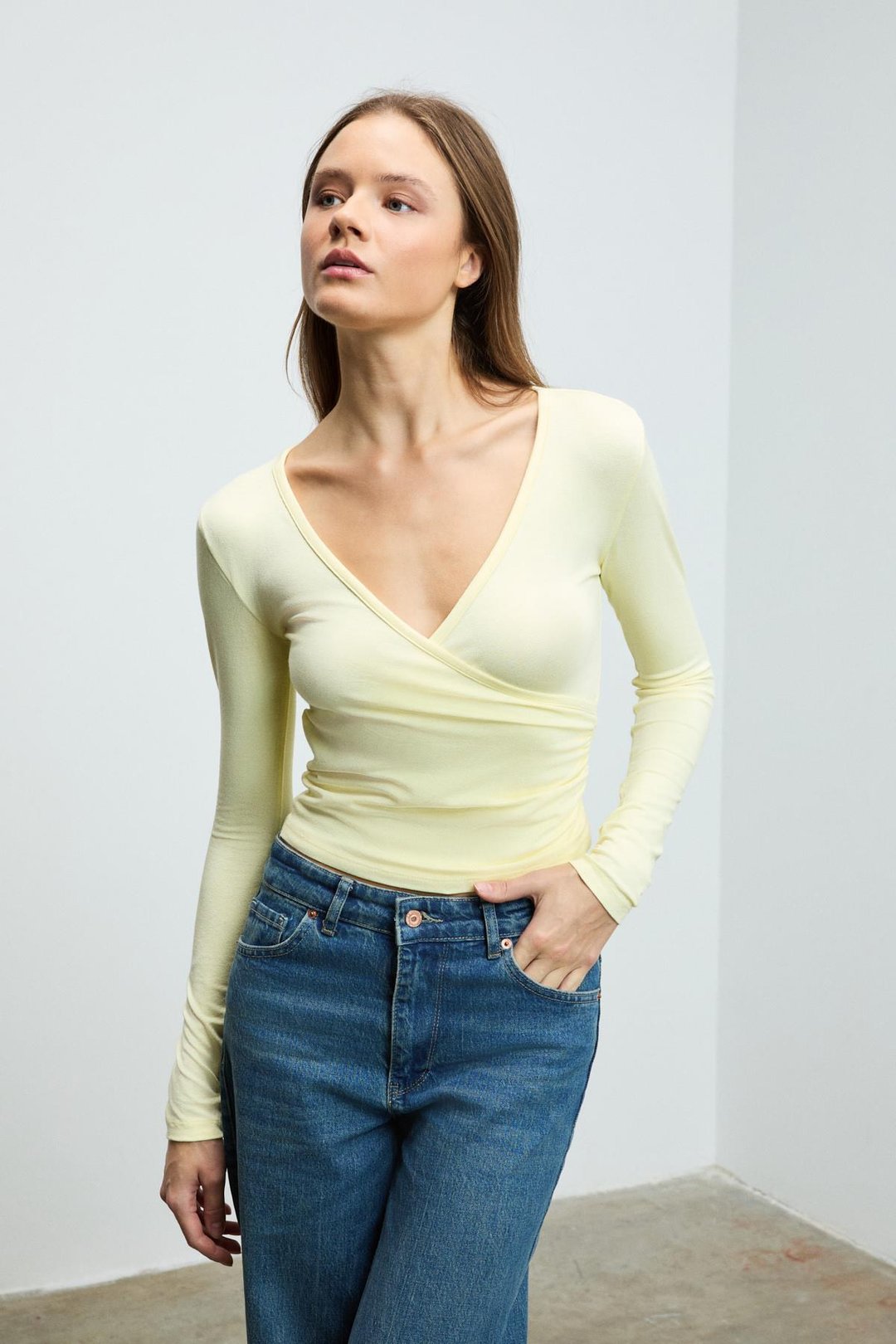 CALLORIA Kadın V Yakalı Uzun Kollu Slim Fit Sarı Bluz