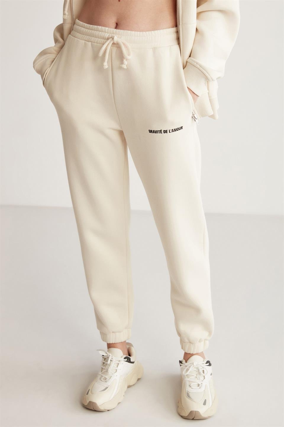 CARROLINE Örme Relaxed Vanilya Tekli Eşofman Altı