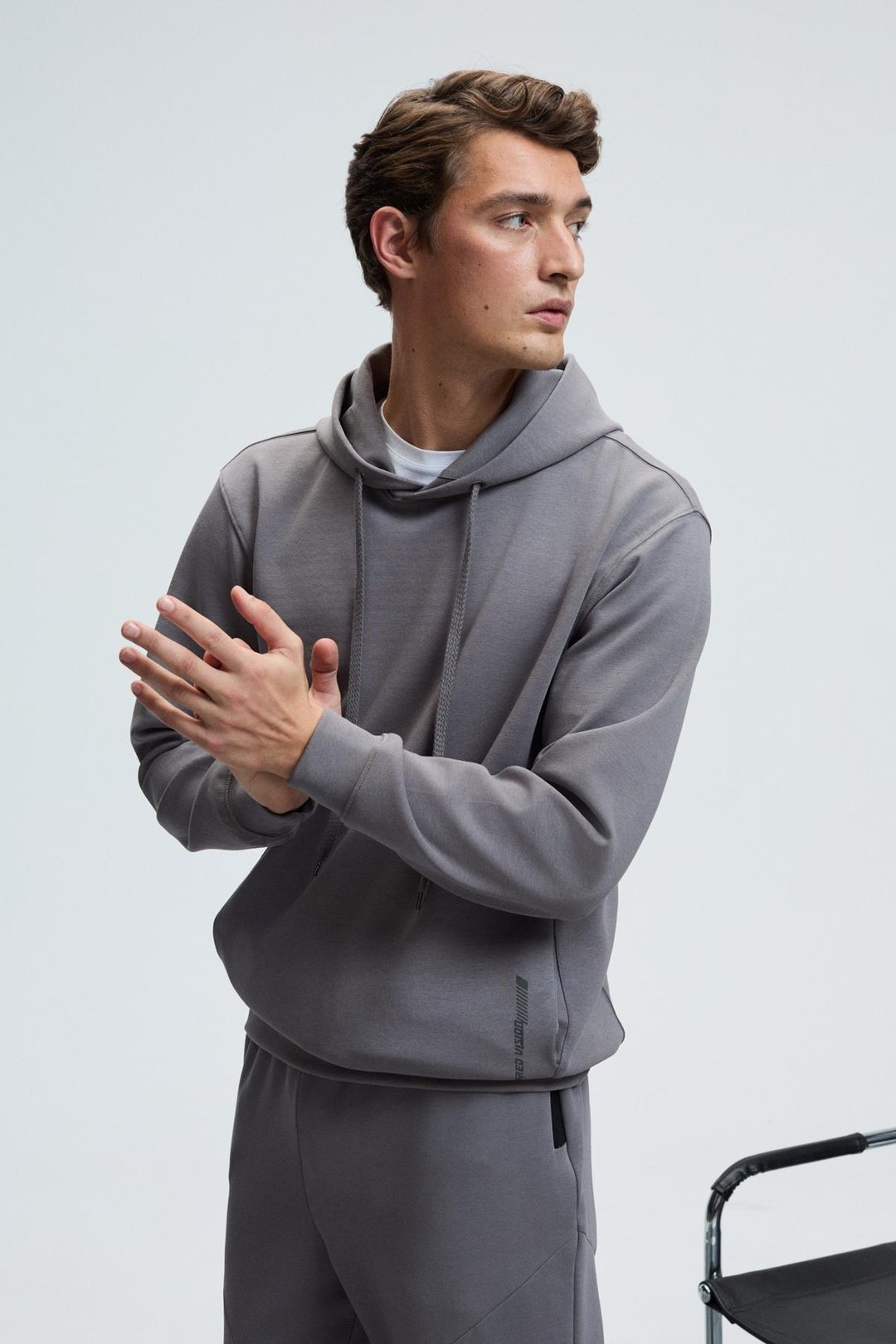 DASHIELL Erkek Kapüşonlu Kordonlu Önü Baskılı Koyu Gri Sweatshirt