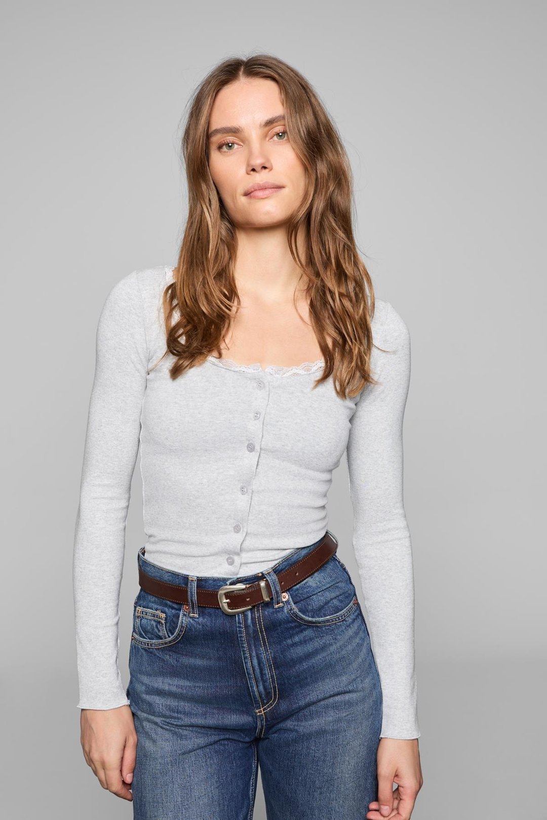 ELVURA Kadın Esnek Kumaşlı Yakası Dantel Detaylı Düğmeli Bluz Ve Atlet İkili Takım Grimelanj Bluz