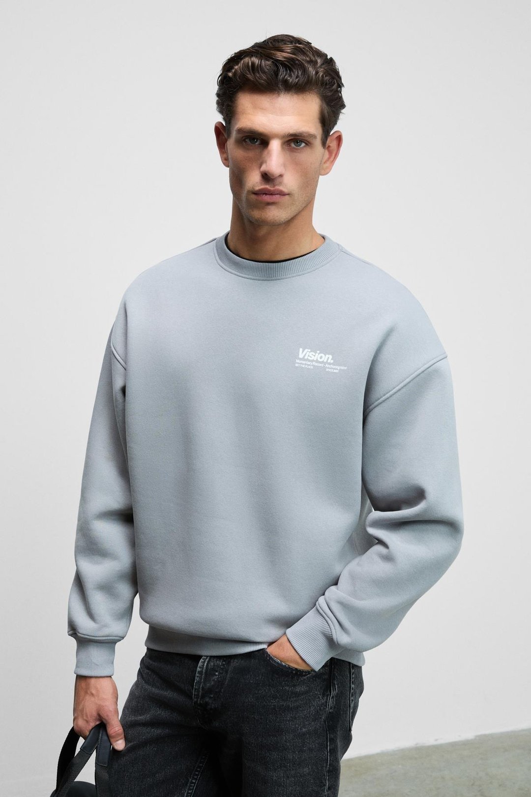 Ernest Erkek Organik Pamuklu Yumuşacık Baskı Detaylı Bisiklet Yaka İçi Polarlı Açık Gri Sweatshirt