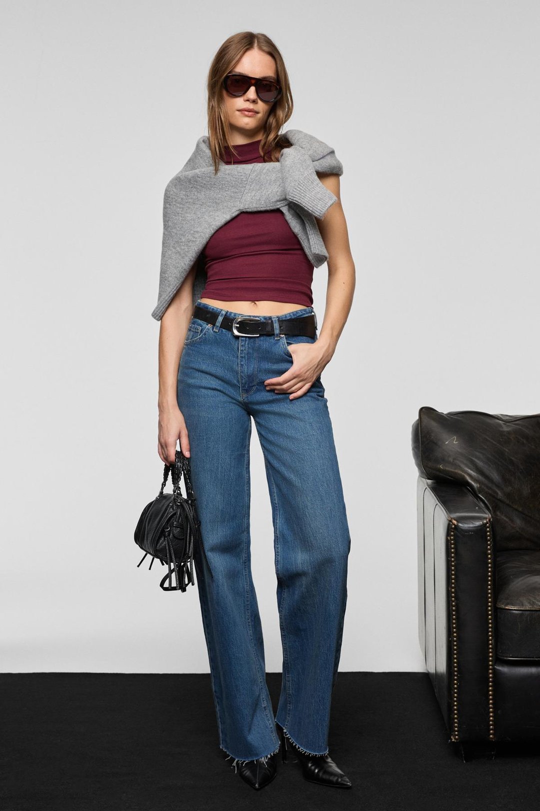 FABLE Kadın Straıght Fit Paçası Dikişsiz Bitişli Denim Koyu Mavi Jeans