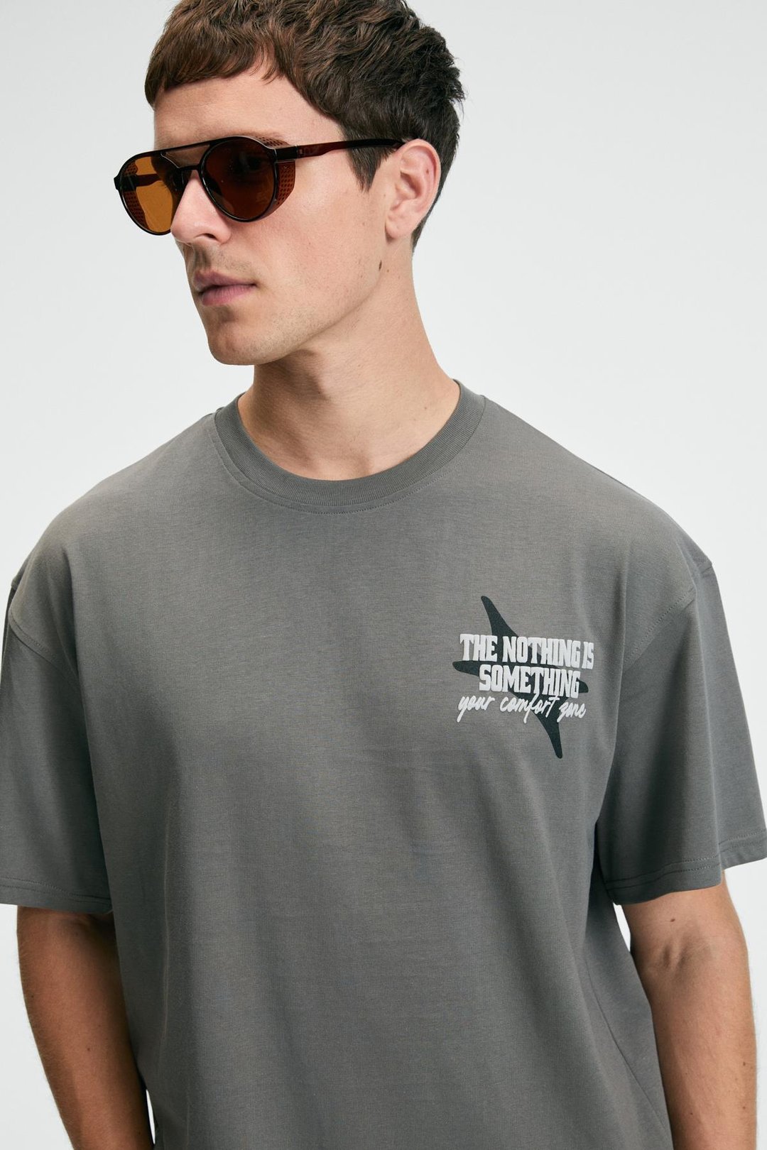 FEAST Erkek %100 Pamuk Oversize Fit Baskılı Kısa Kollu Yuvarlak Yakalı Gri T-Shirt