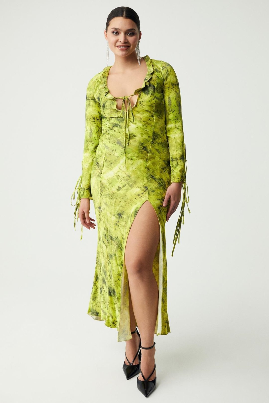 FRANCY Kadın Desenli Önden Bağlamalı Uzun Kollu Derin V Yaka Desenli Elbise