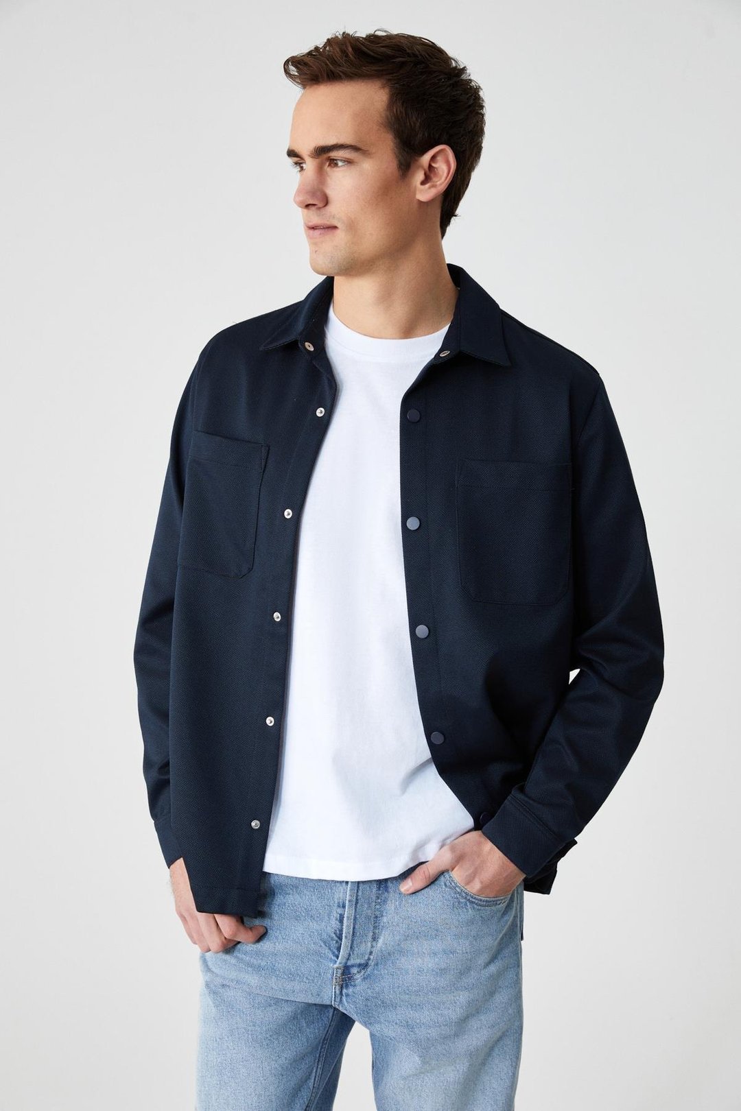 JAKARI Erkek Regular Fit Standart Kesim Klasik Yaka Desenli Çıtçıtlı Lacivert Gömlek