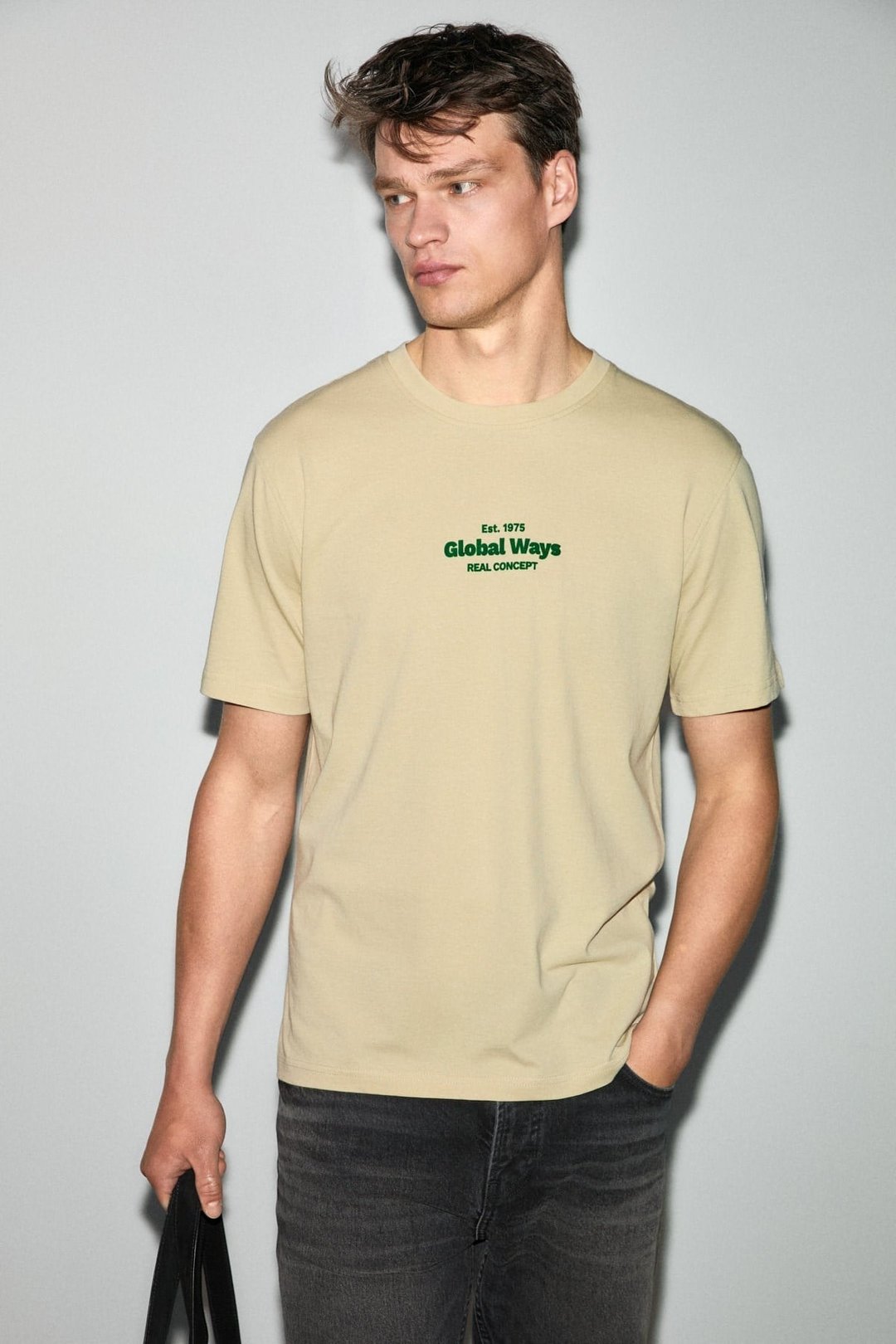 JUMILLA Erkek %100 Pamuk Yumuşak Kumaşlı Baskılı Yuvarlak Yaka Bej T-Shirt