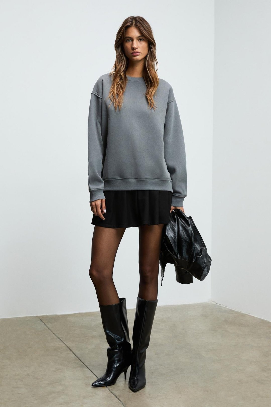 KARIUS Kadın Organik Pamuklu İçi Polarlı Oversize Yuvarlak Yakalı Gri Sweatshirt