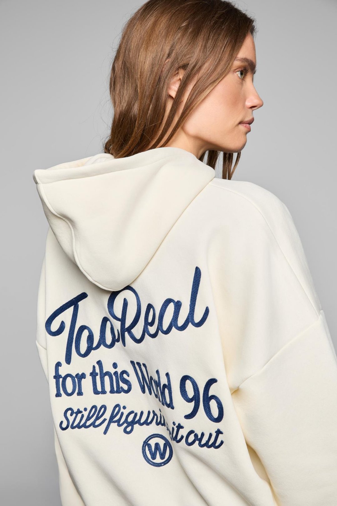 LUXE Kadın Renk Nakışlı Ve Arkası Baskı Detaylı Kapüşonlu Ekru Sweatshirt