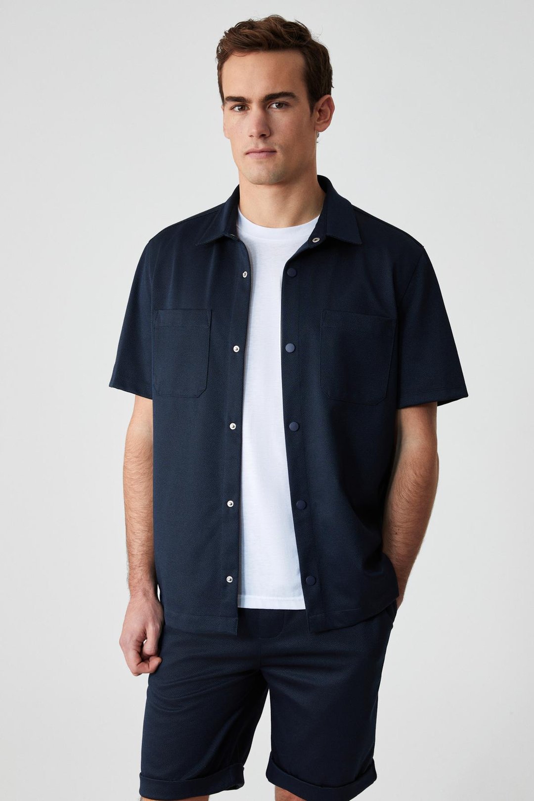 MELOS Erkek Kısa Kollu Cepli Çıtçıtlı Relaxed Fit Lacivert Gömlek